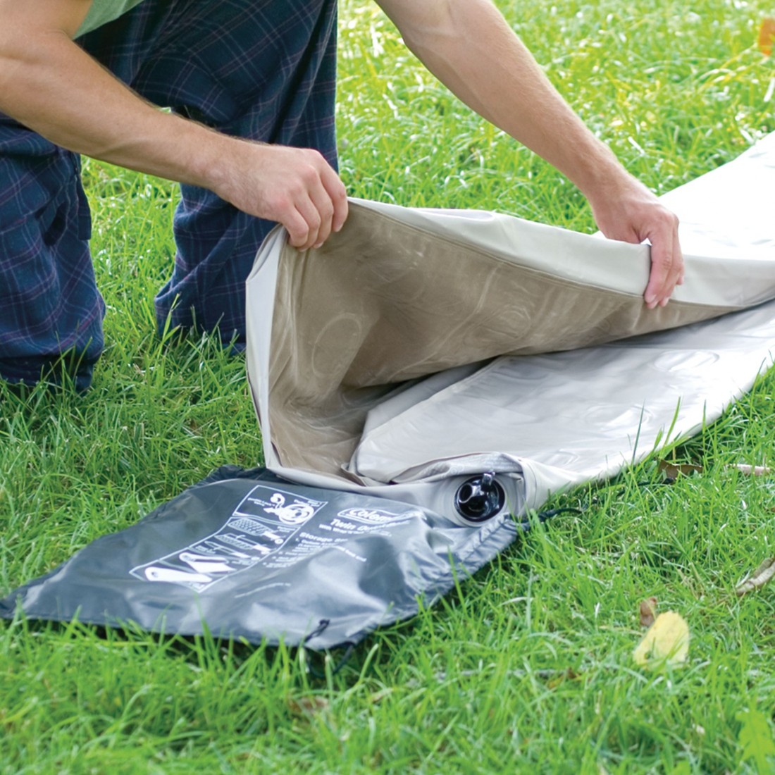 Coleman EasyStay™ Queen Airbed - 2 Person Inflatable Airbed Coleman EasyStay™ Queen Airbed - 2 Person Inflatable Airbed